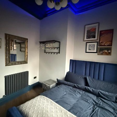 The Loft At One Luxury Penthouse Daire Wigan Dış mekan fotoğraf